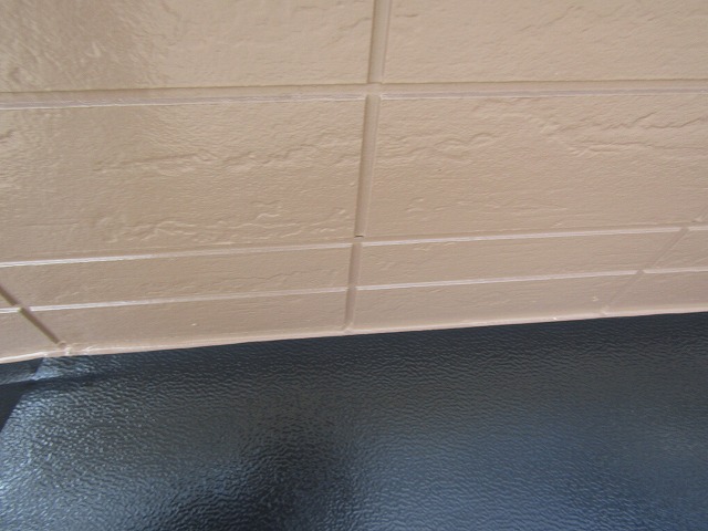 ひさしの上のライン