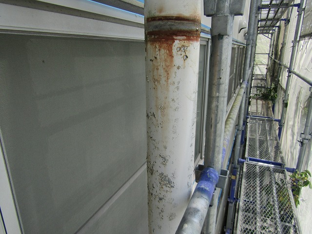 樋の金属パーツ