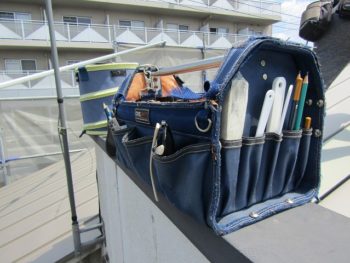 屋根職人さんの道具