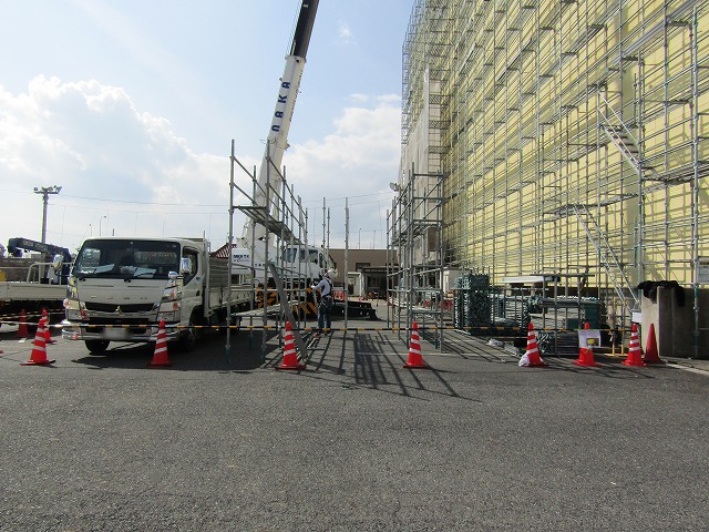 足場パーツを作っている