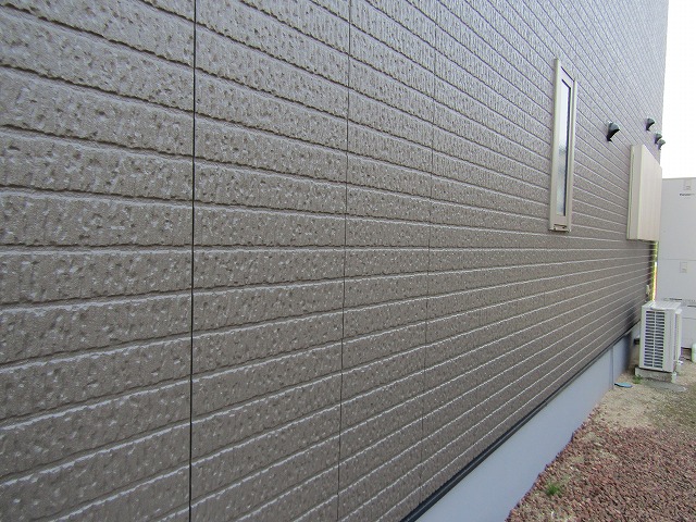 きれいに仕上がった外壁