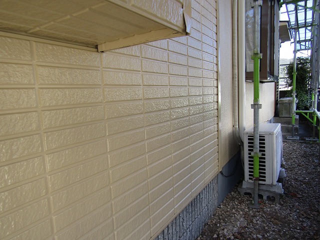 アウトレット塗料で塗装した外壁