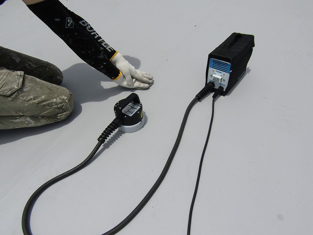 防水工事　機械固定法