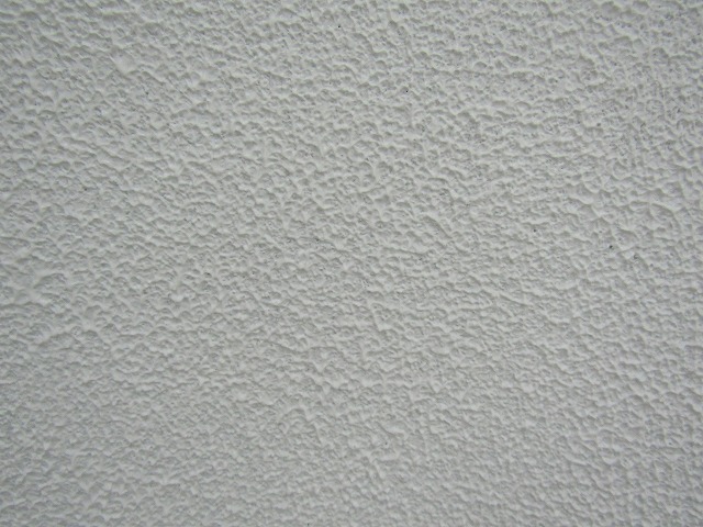 下塗りで塗膜を立ち上げる