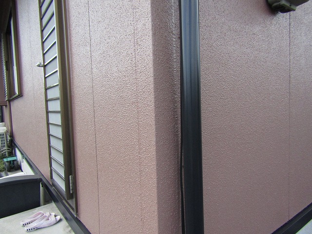 外壁厚膜凹凸仕上げ