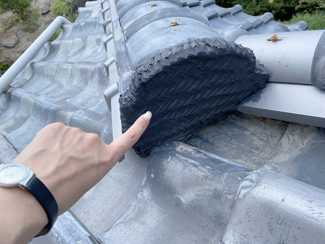 なんばん漆喰をうろこ状の模様にして割れにくく