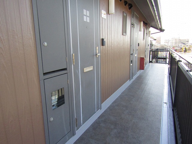 長尺シート張り完成