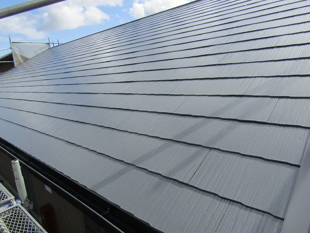 屋根の塗装完成