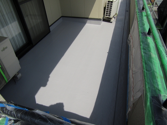 バルコニー防水工事完成