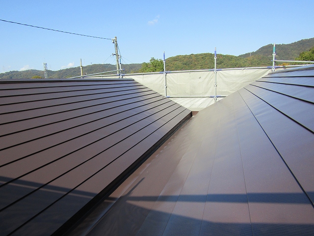 屋根塗装完成