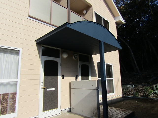 玄関ひさし完成