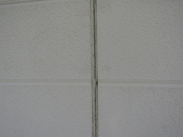 コーキングの切れ