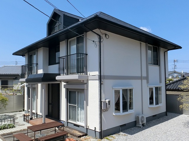 屋根カバー工法施工事例