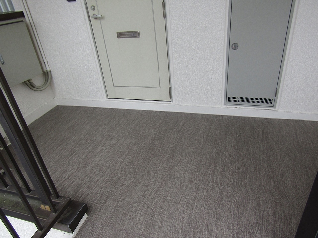 共有廊下の施工後