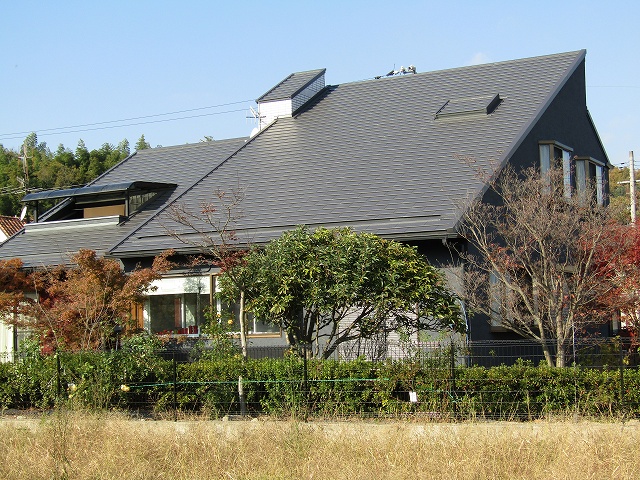 屋根カバー工法施工事例