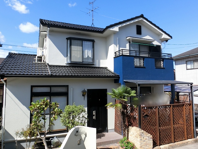 モニエル瓦の屋根の住宅塗装完成