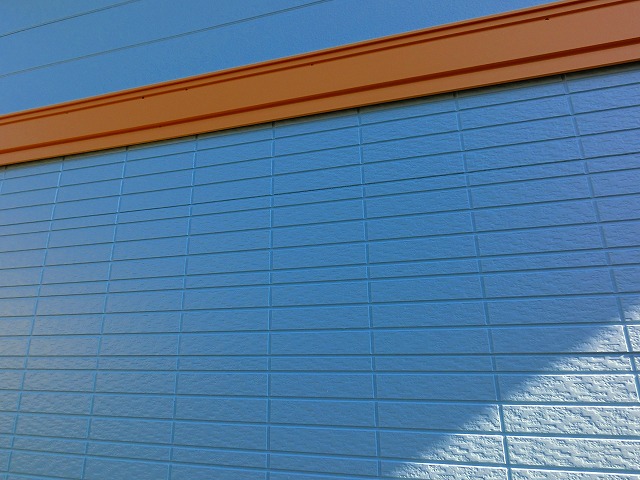 割れていた外壁がきれいに