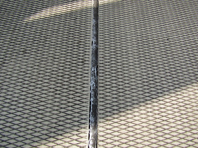 床コーキングの切れ