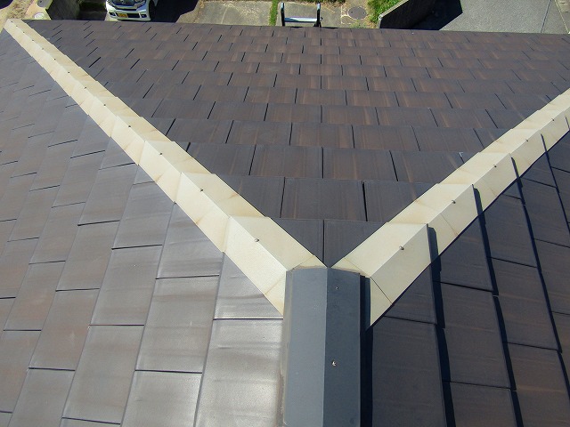 屋根の塗装は棟部分