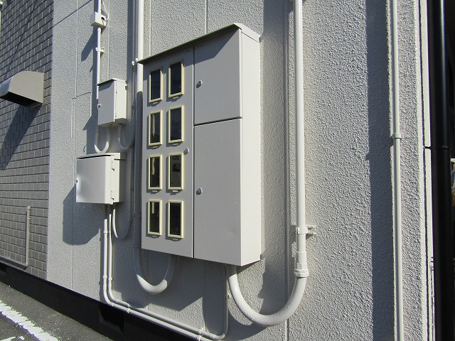 電気ボックスの塗装