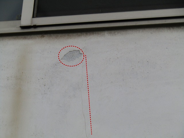 漆喰のひび割れ