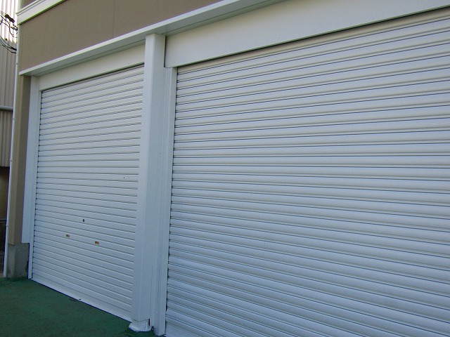 シャッターの塗装