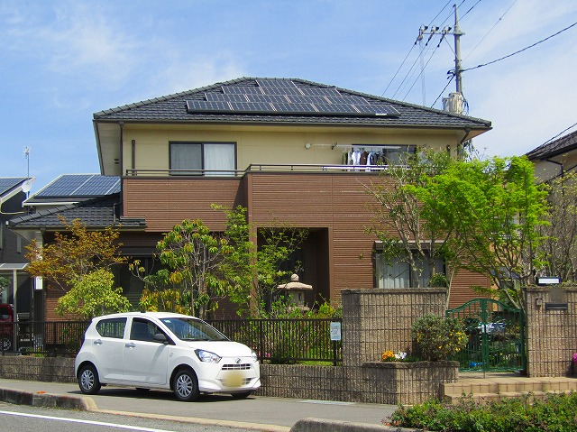 無機で塗装した住宅完成