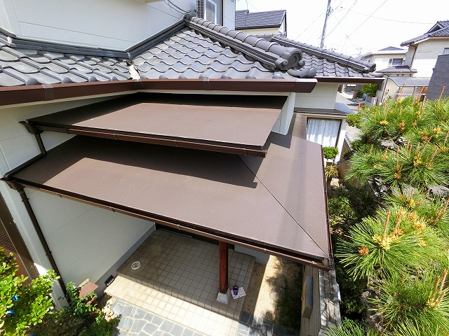 屋根の施工完成