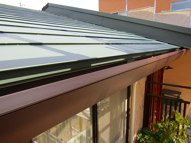 樋取り付け工事完了