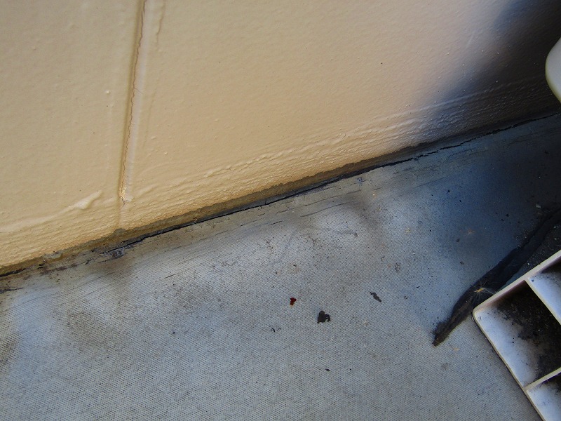 防水塗膜の浮き
