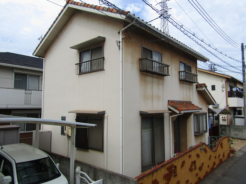 外壁塗装前の全景